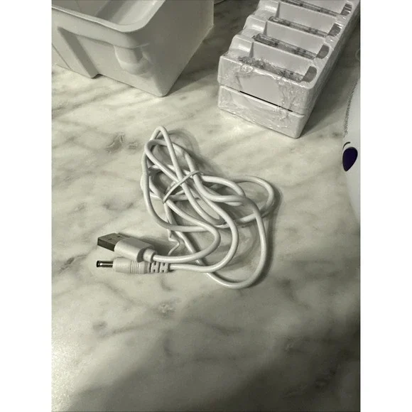 Michael Todd Sonicsmooth Pro+ Sonic Dermaplaning and Facial Hair/Open Box/NEW - Picture 11 of 16